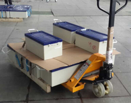 <a href='http://m.dogcrazzzy.com' title='電池運(yùn)輸' >電池運(yùn)輸</a>